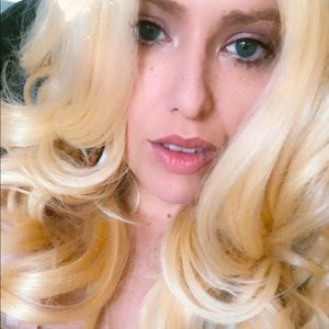 BIG HAIR DONT CARE Blonde 613 Lacefront 2020 Wig